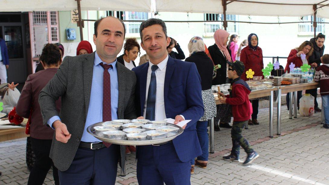 Mehmet Akif Ersoy İlkokulu Kermes 